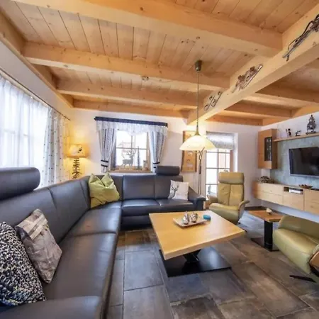 Sunlit Alpine Casa vacanze *