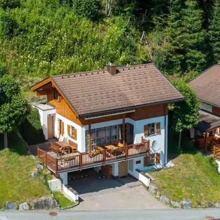 Casa vacanze Sunlit Alpine Wald im Pinzgau